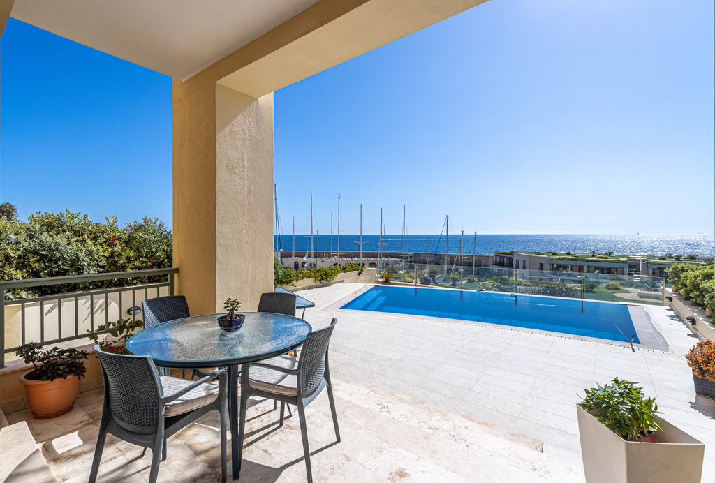 Portomaso-prime-location-christies-malta